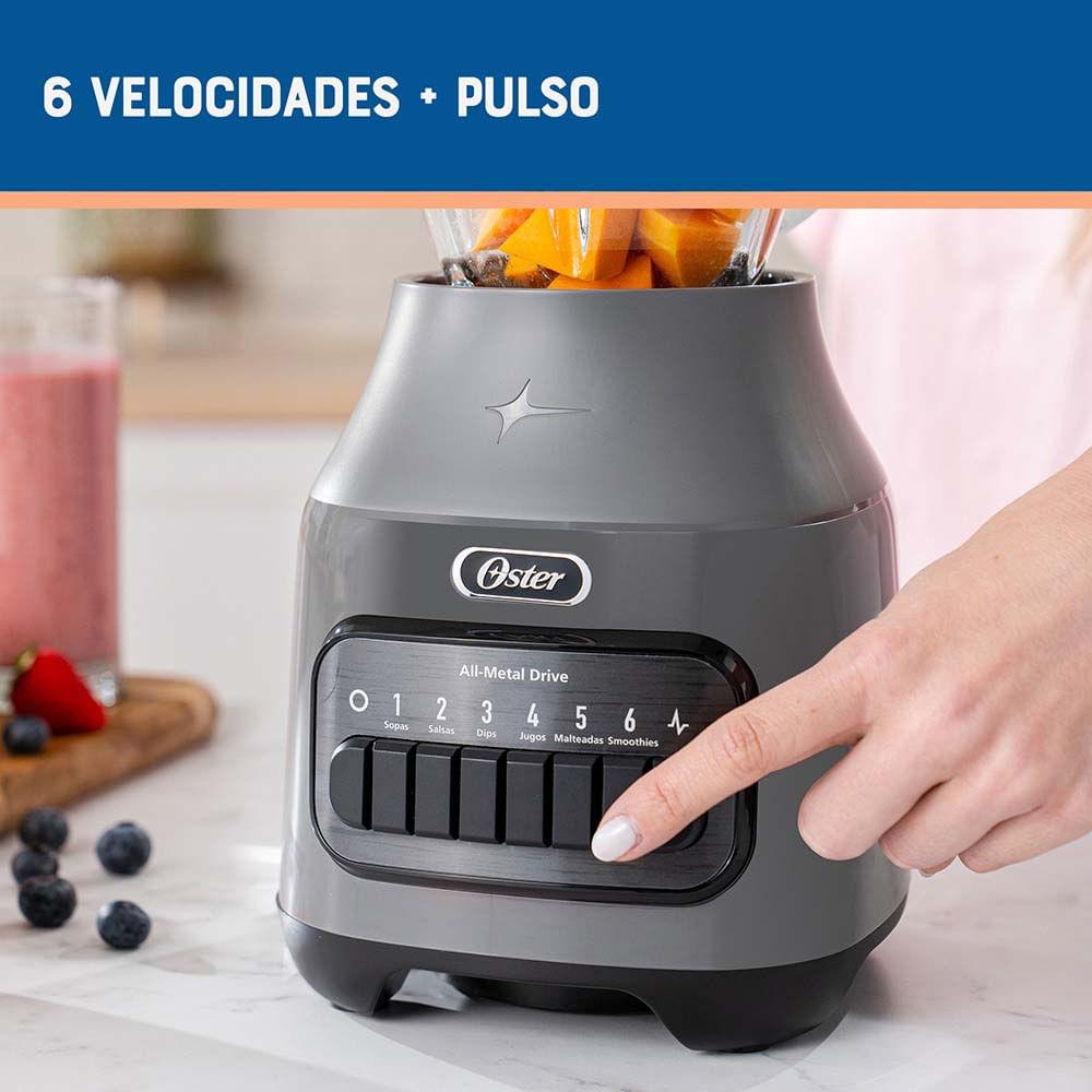 Licuadora Oster Vaso Vidrio 6 Vel BLSTPEG-GPB Oster New Horizons Chile New Horizons NHT.cl