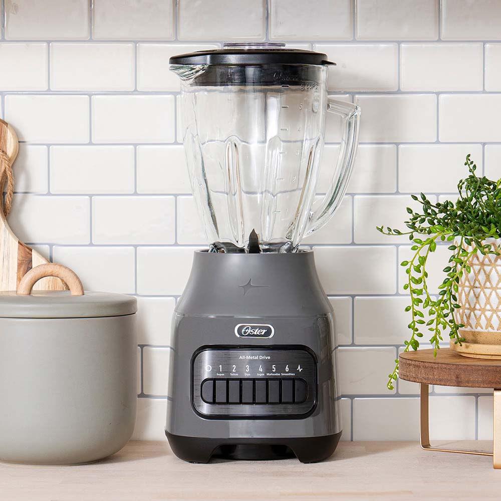 Licuadora Oster Vaso Vidrio 6 Vel BLSTPEG-GPB Oster New Horizons Chile New Horizons NHT.cl