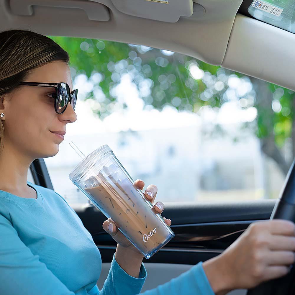 Cafetera Oster Latte con Espumador Negro BVSTDC02B Oster New Horizons Chile New Horizons NHT.cl