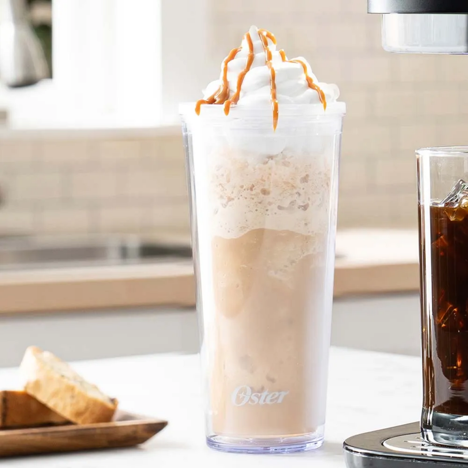 Cafetera Oster Frappe y Licuadora 3 Funciones 2186201