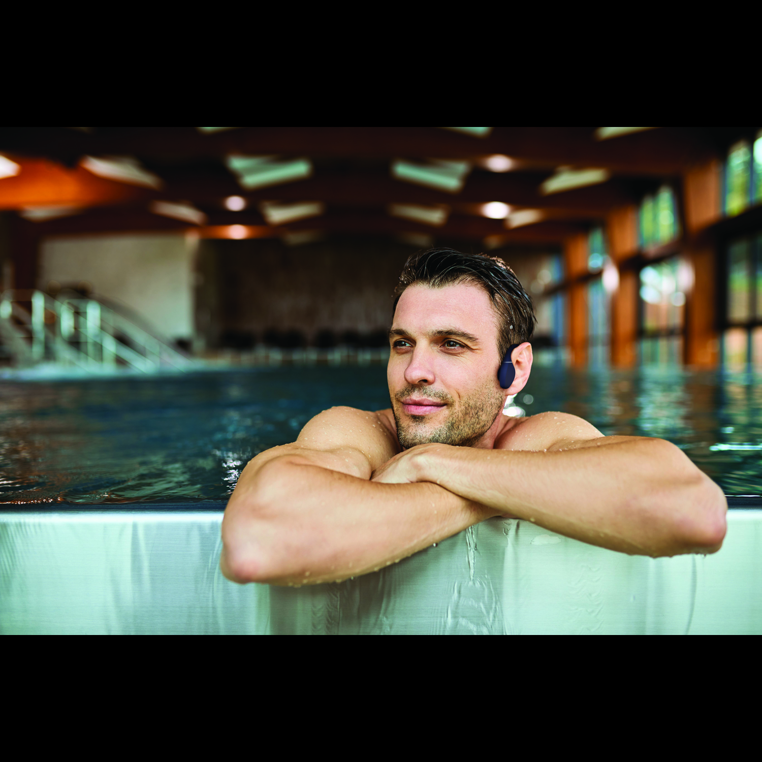 Audifono Cond Osea Creative Outlier Free Pro Bt 5.3 IPX8 Az Creative New Horizons Chile New Horizons NHT.cl