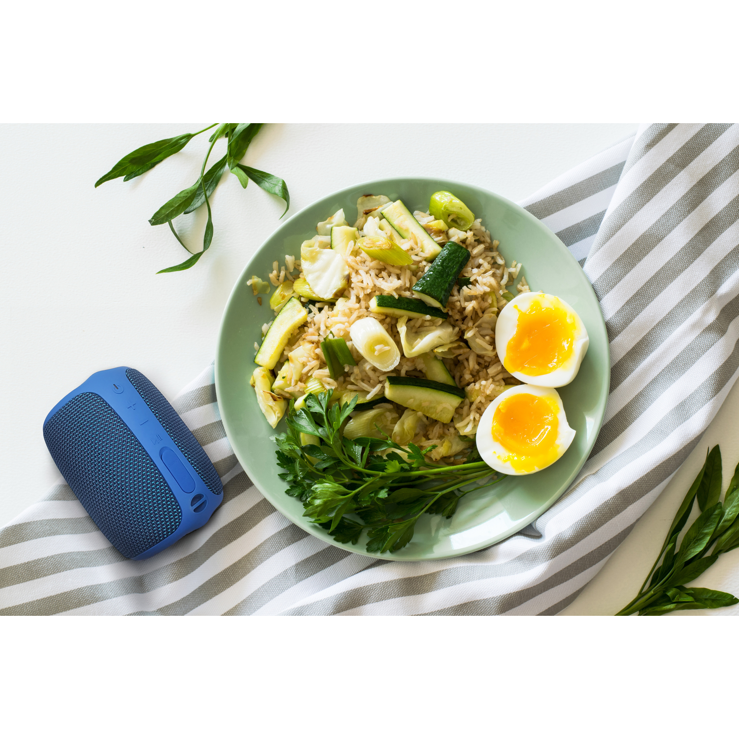 Parlante Portatil Creative Muvo Play Azul Creative New Horizons Chile New Horizons NHT.cl