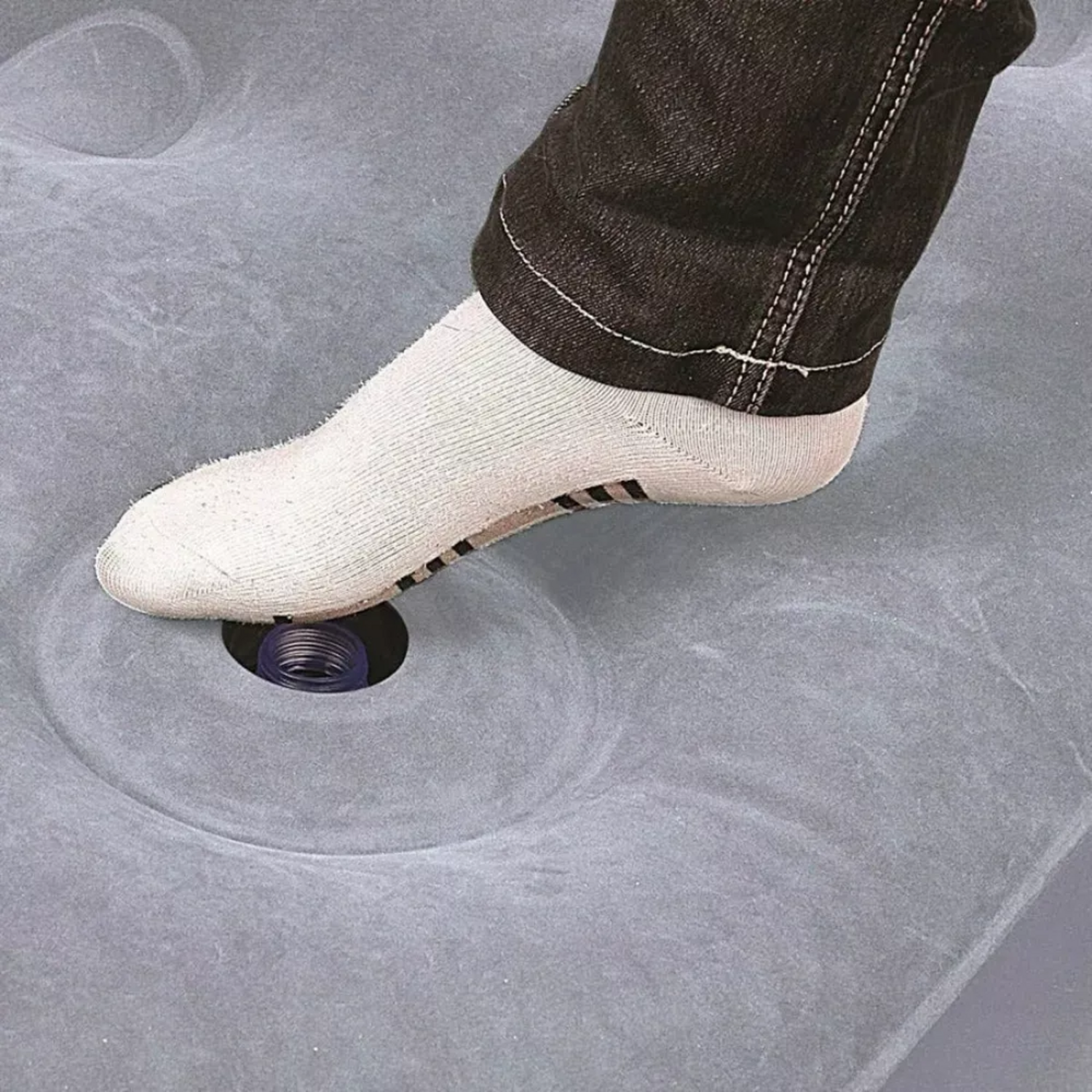 Colchon Inflable Coleman Queen 2P con Inflador Coleman New Horizons Chile New Horizons NHT.cl