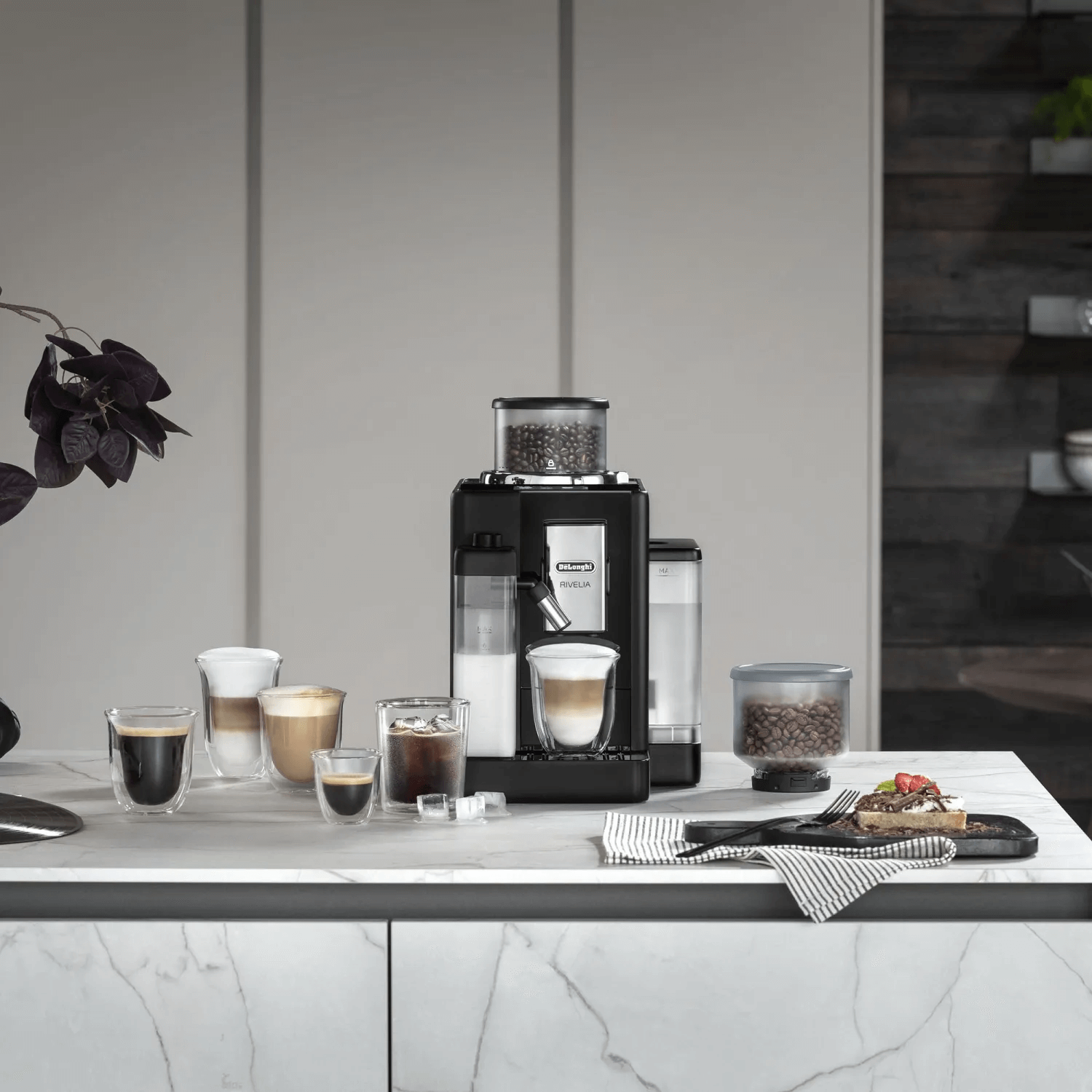 Cafetera Superautomatica DeLonghi Rivelia Latte Negra