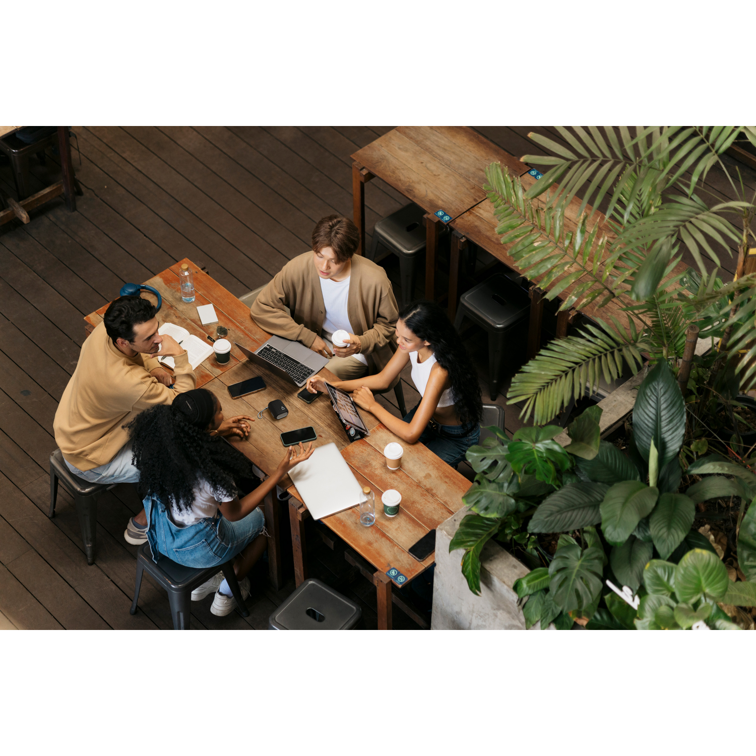 Parlante Portatil Creative Muvo Flex Negro Creative New Horizons Chile New Horizons NHT.cl