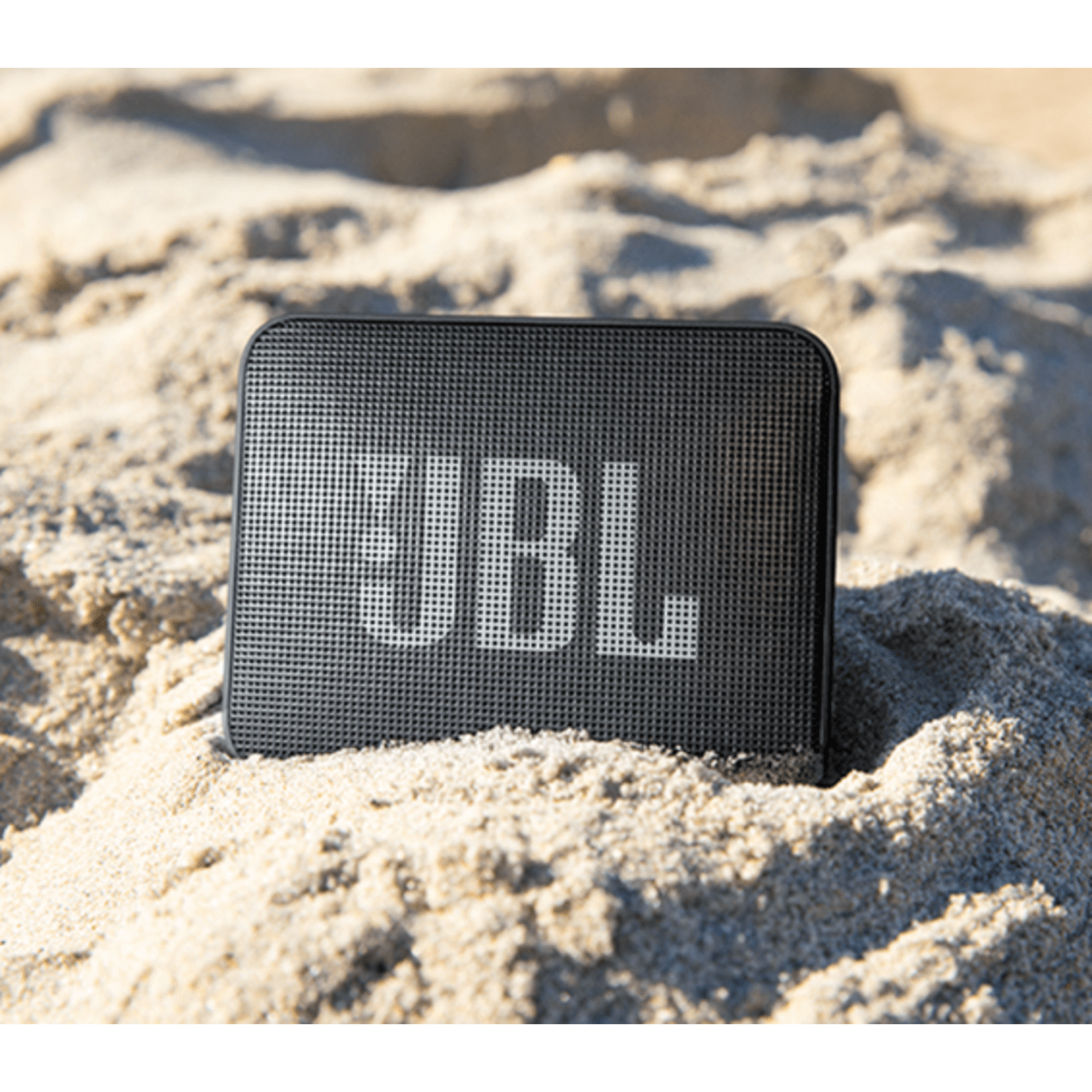 Parlante JBL Go Essential 2 Portatil Bluetooth IPX67 5H Neg