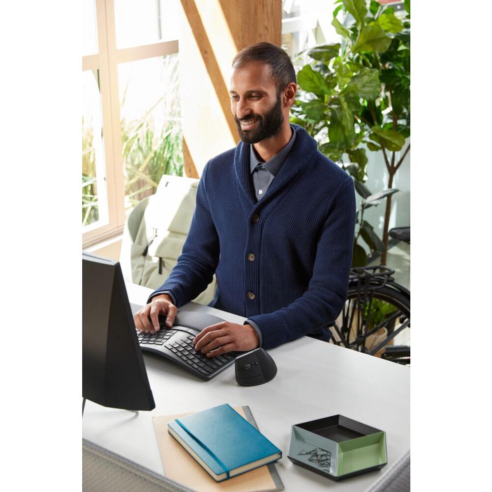 Mouse Vertical Inalambrico Logitech Lift Negro Logitech New Horizons Chile New Horizons NHT.cl