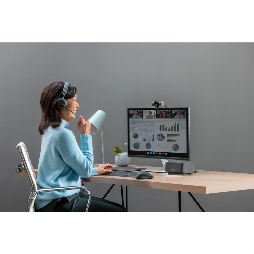 Camara Web Webcam Logitech Ultra HD 4K MX Brio Grafito Logitech New Horizons Chile New Horizons NHT.cl