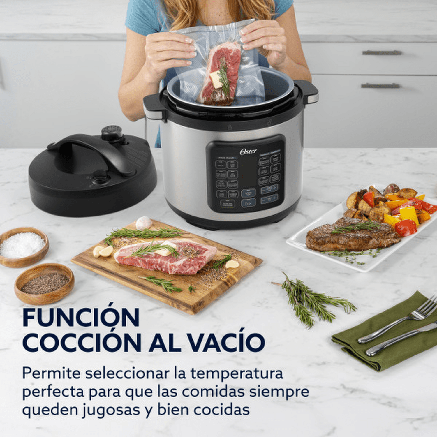 Multiolla Oster 5.7 L funciones con cocción al vacío, ideal para preparar comidas jugosas y bien cocidas.