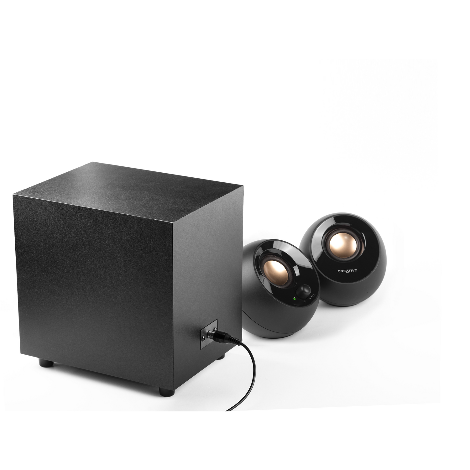 Parlante Creative Pebble Plus con Subwoofer Creative New Horizons Chile New Horizons NHT.cl