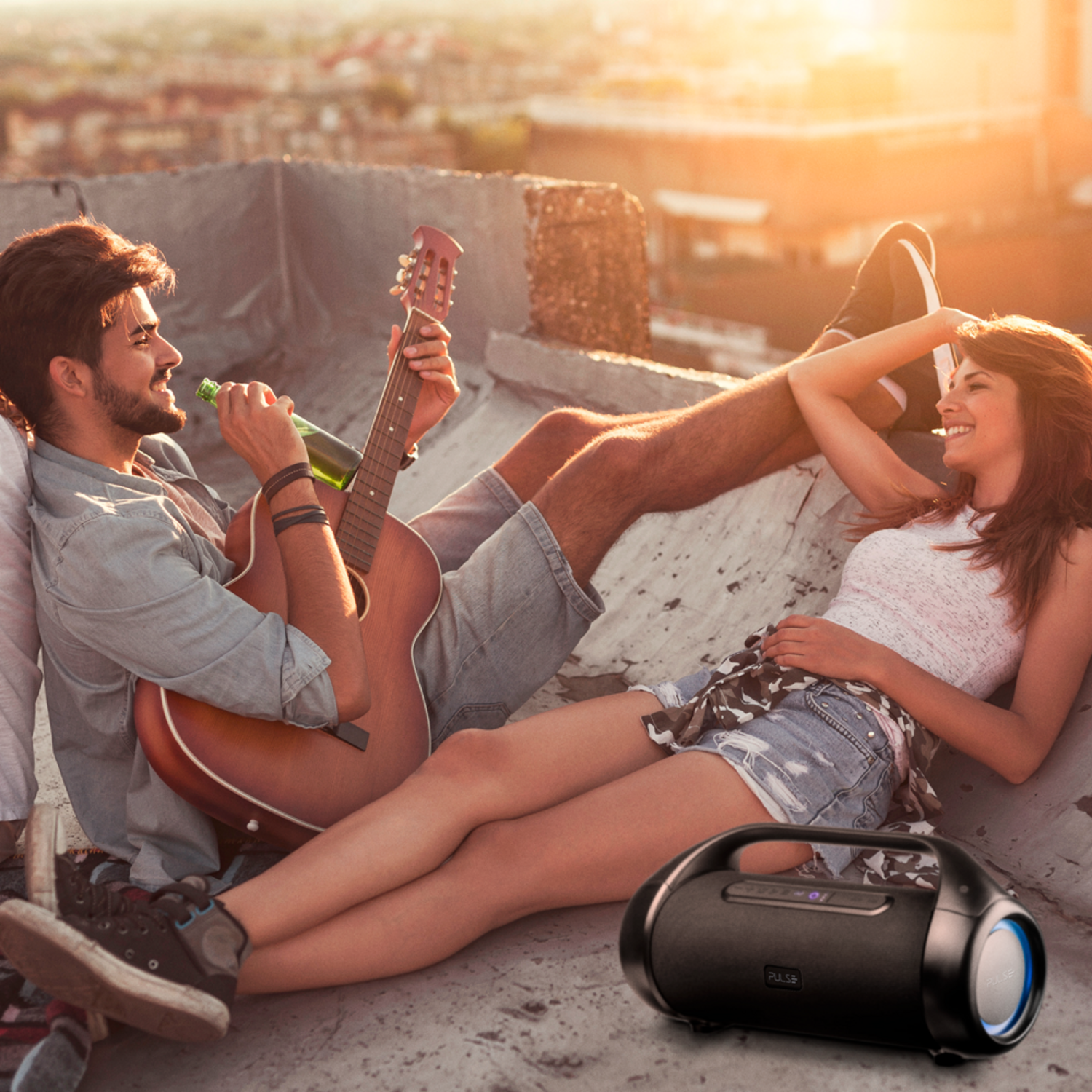 Parlante Pulse Bazooka Xplosion 2 Led SP607 PULSE New Horizons Chile New Horizons NHT.cl