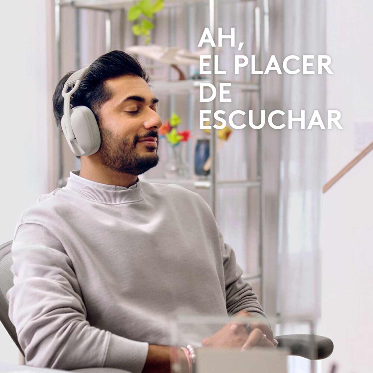 Audifono Logitech Zone Vibe 100 Blanco 981-001218 Logitech New Horizons Chile New Horizons NHT.cl