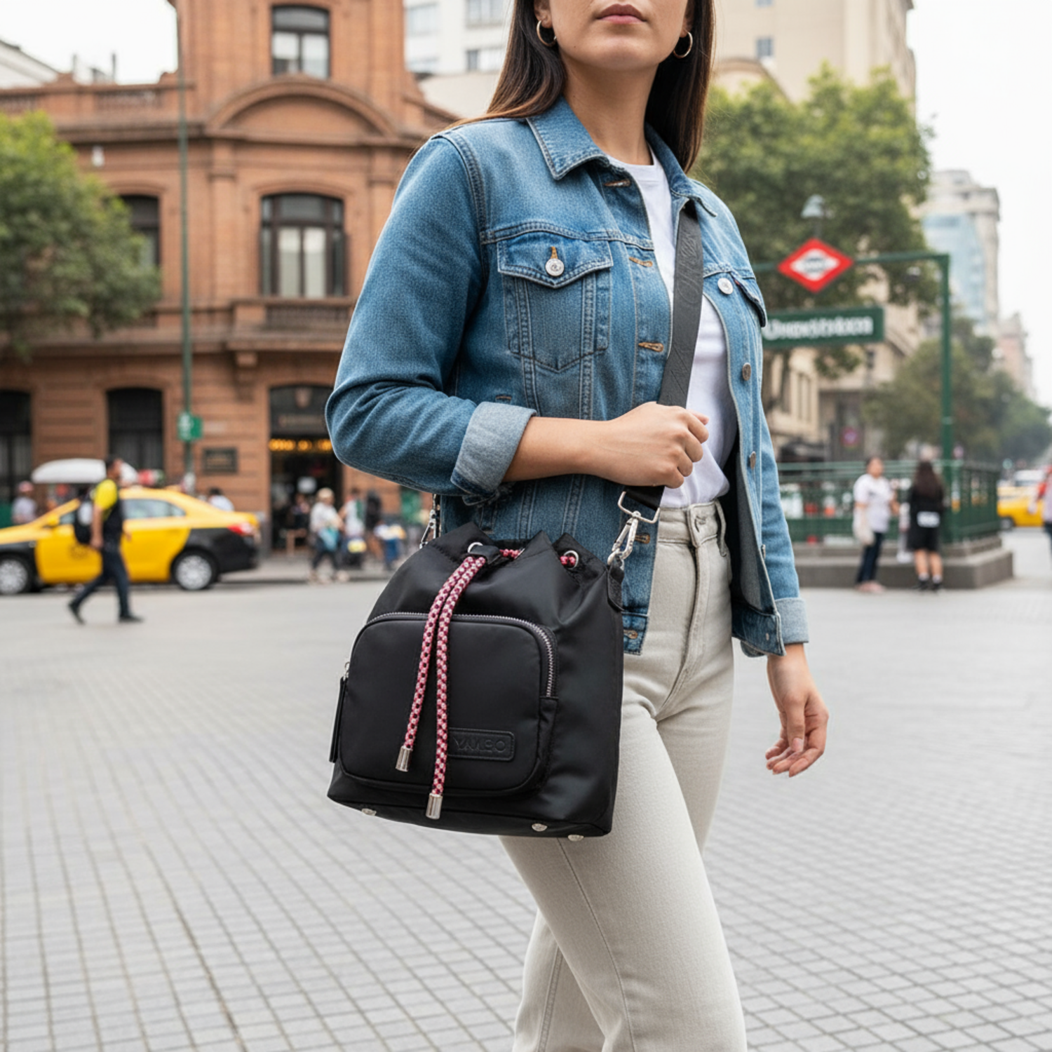 Cartera Yambo Bucket Negro Rojo YB080