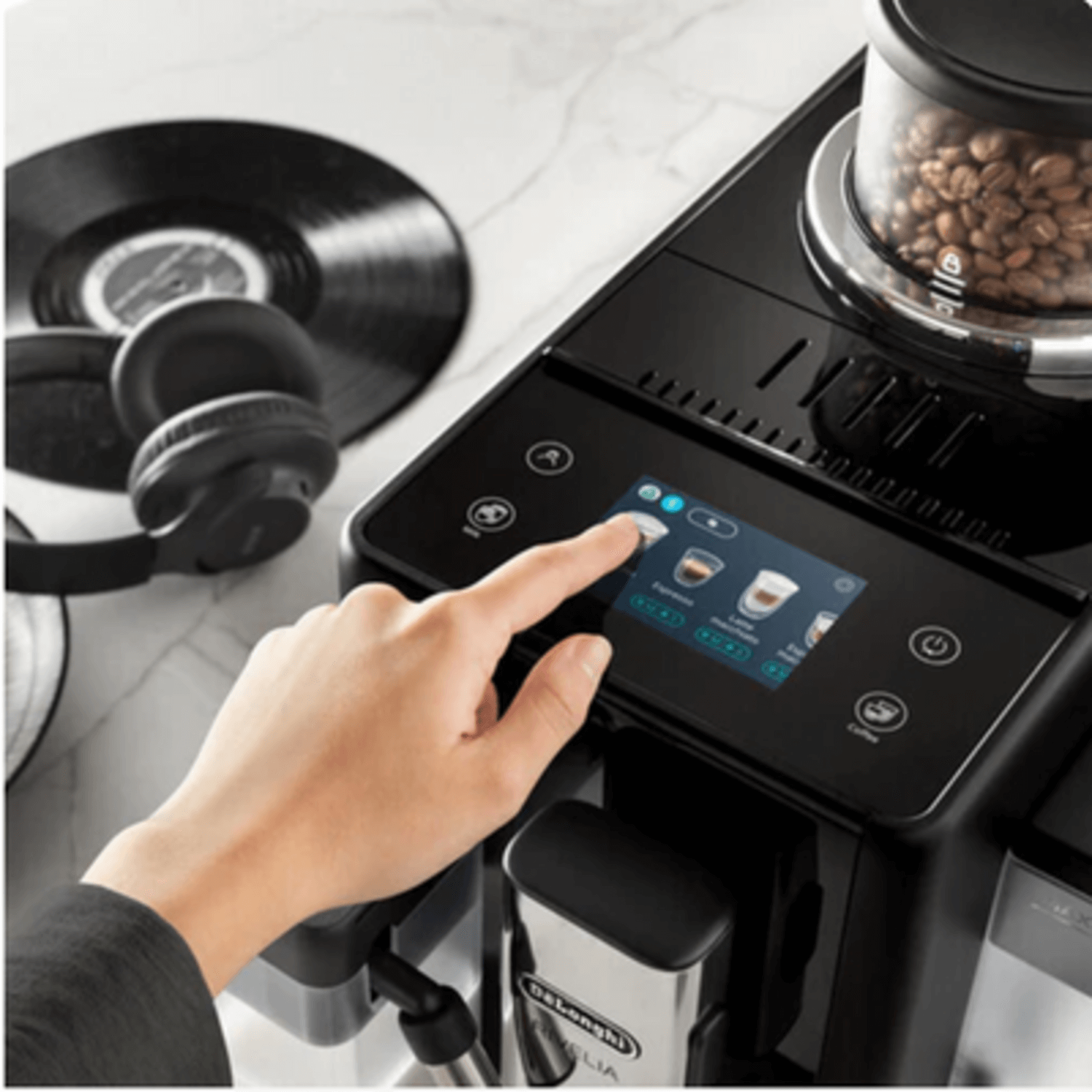 Cafetera Superautomatica DeLonghi Rivelia Latte Negra