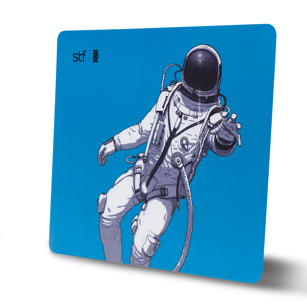 Pack 3 En 1 STF Mouse Audifono Mouse Pad Astronauta 7503035216147 Kit Accesorios by Coolcapital | New Horizons