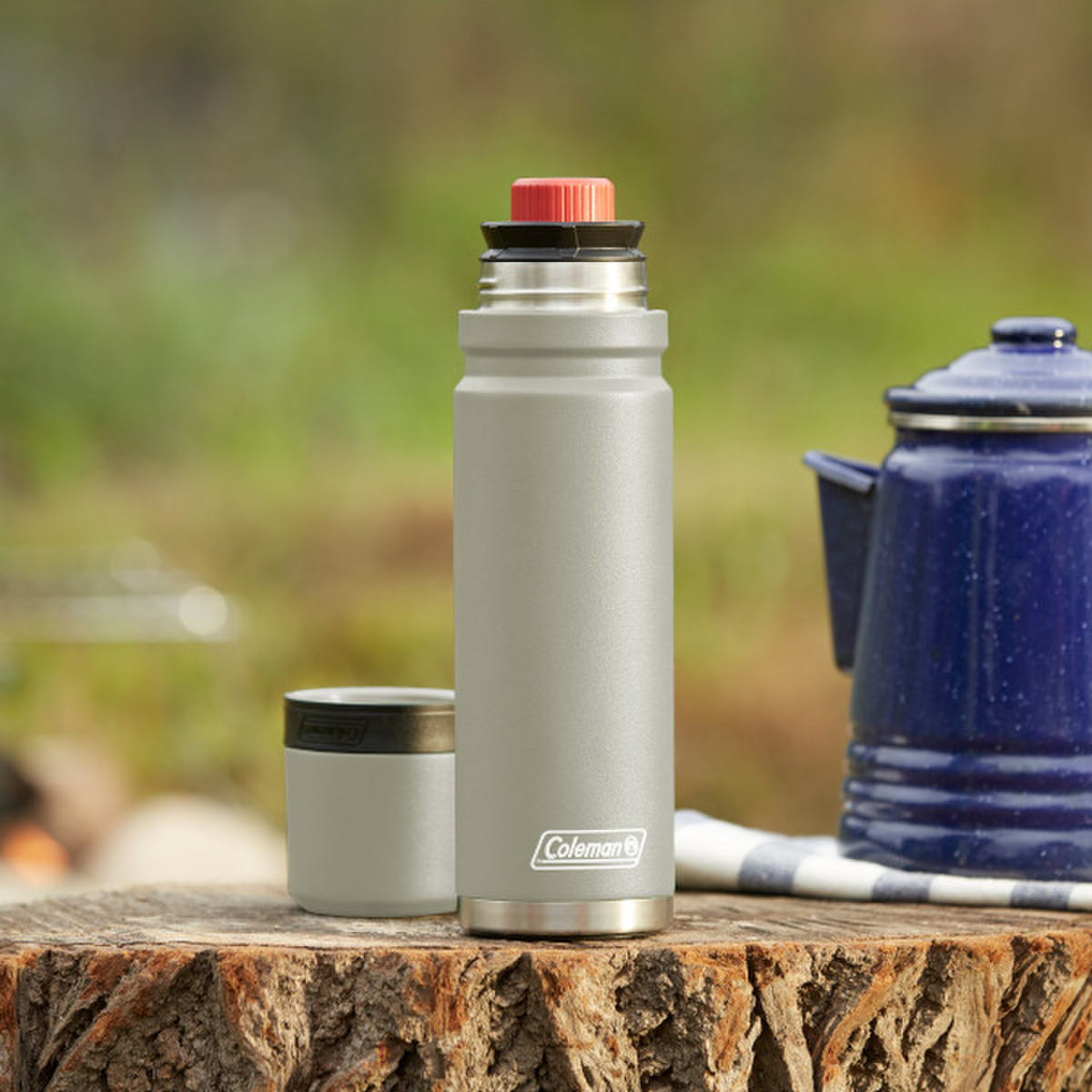 Termo Coleman Matero Verde 700 ml Calor 40h Frío 60h BPA