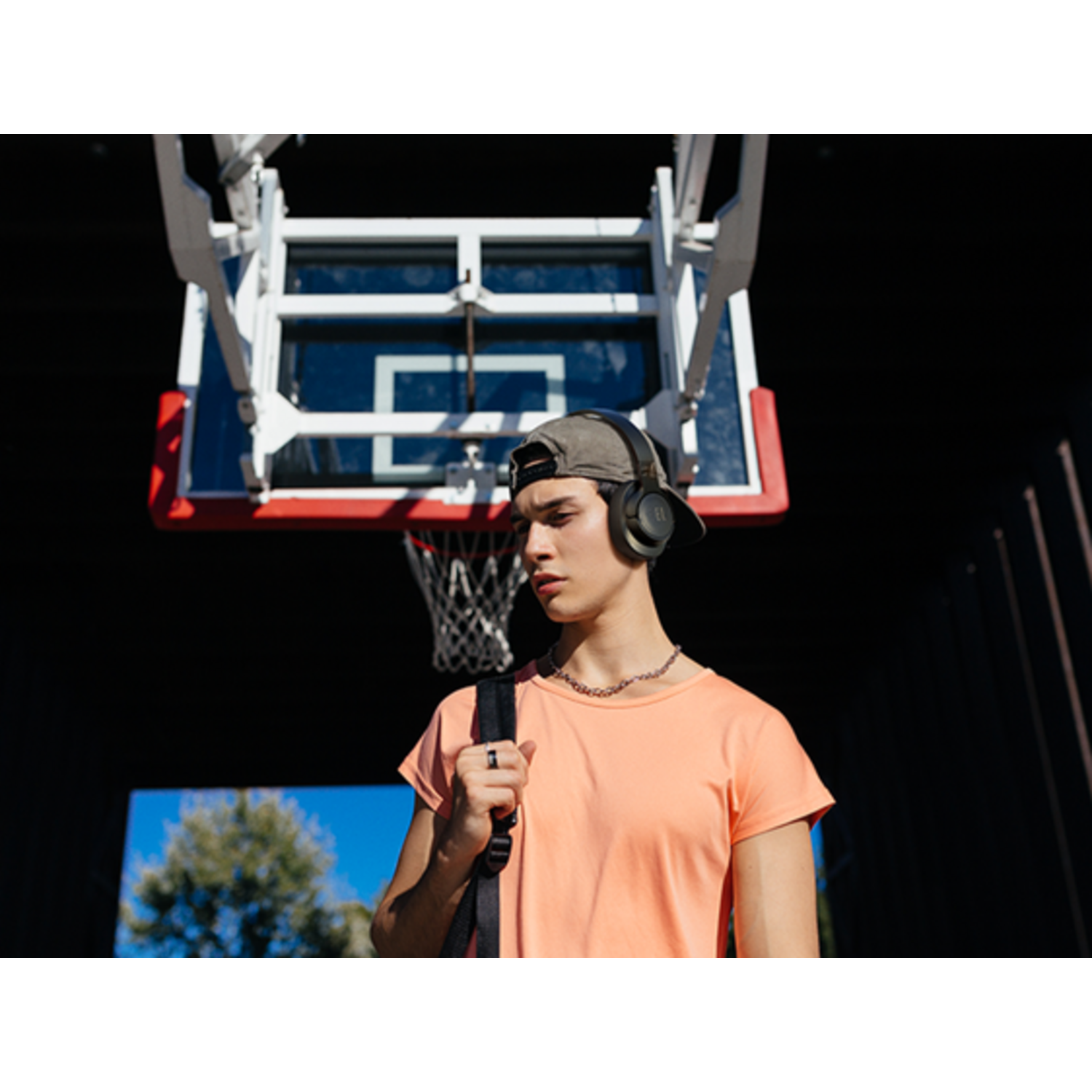 Audífonos JBL Tune 720 Bluetooth 70h Livianos Neg