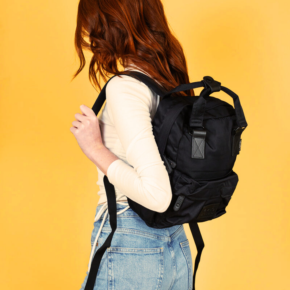 Mochila Notebook Tablet 11 Yambo Element Mini Negro YB037